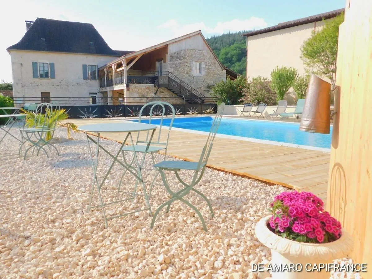 Bed and Breakfast Le Puits de Garival à Tour-de-Faure