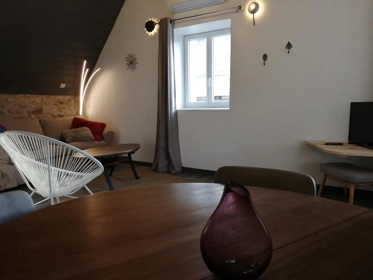 Tour-de-Faure Le Puits De Garival B&B 0*,
